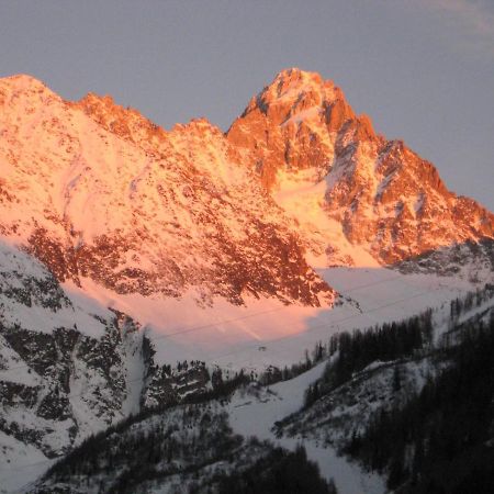 Chalets Pyrene Mont-Blanc Chamonix Extérieur photo