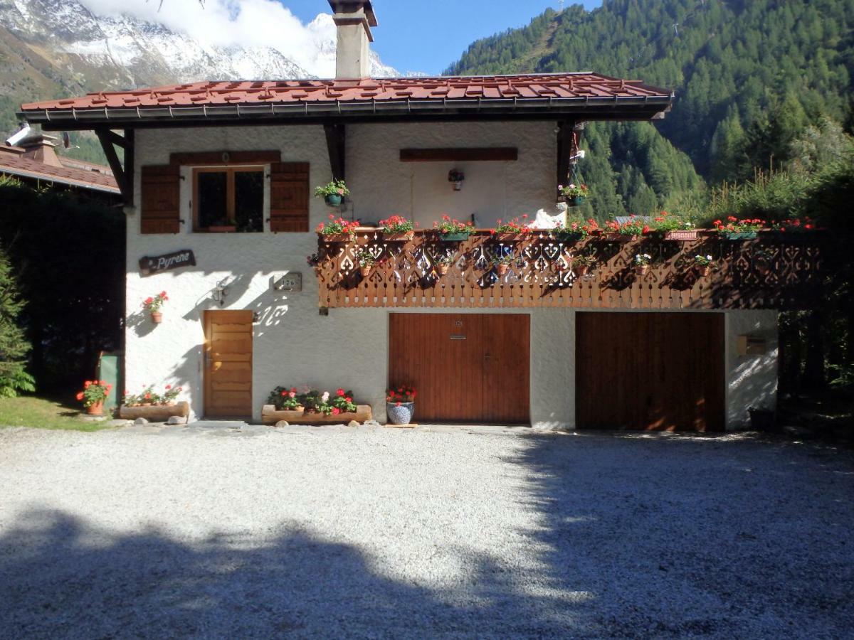 Chalets Pyrene Mont-Blanc Chamonix Extérieur photo